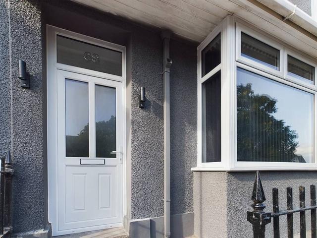 6 bed house — Mansel Street, City Centre