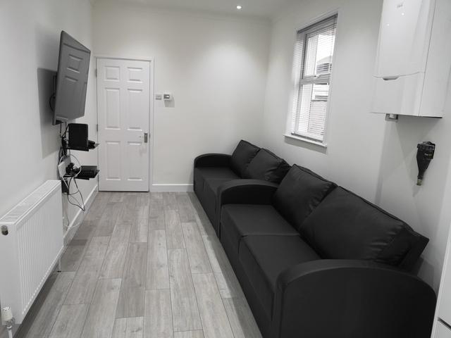 6 bed house — Oxford Road, Southsea