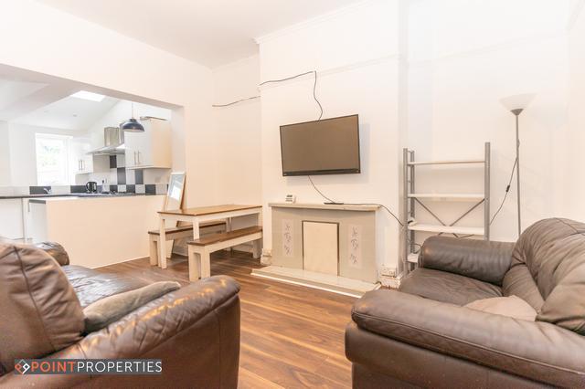 6 bed house — Gresford Avenue, Wavertree