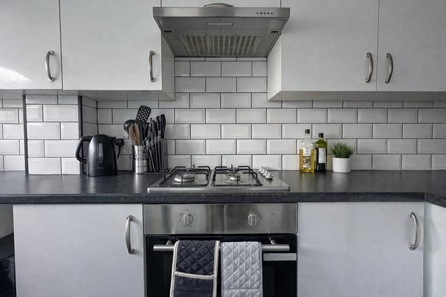 5 bed house — Alexandra Terrace, Brynmill