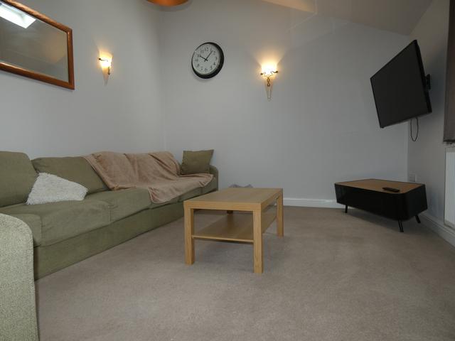 6 bed house — Seaford Street, Shelton