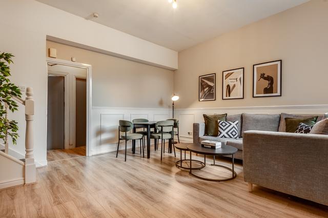 5 bed house — Smithdown Road, Wavertree