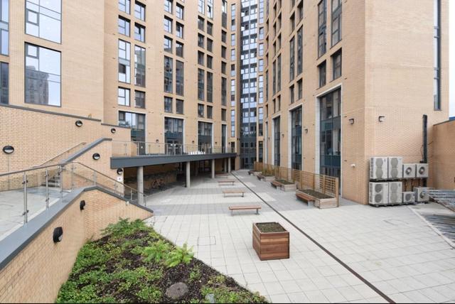 Dobbie's Point — North Hanover Street, City Centre