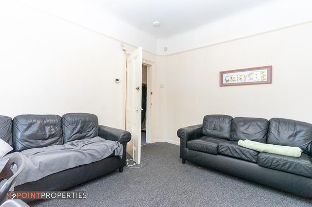 3 bed house — Granville Road, Wavertree