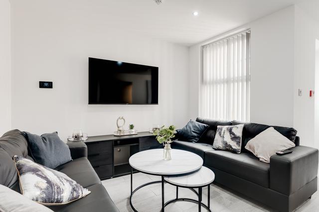 6 bed house — Liscard Road, Wavertree