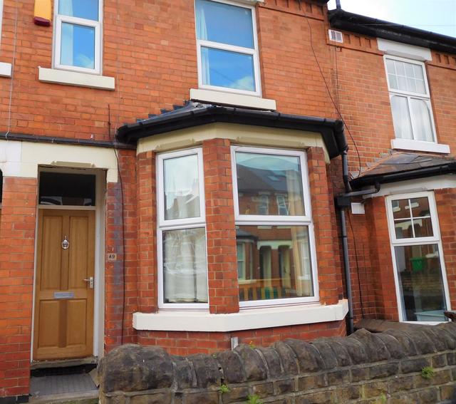 4 bed house — Kimbolton Avenue, Lenton