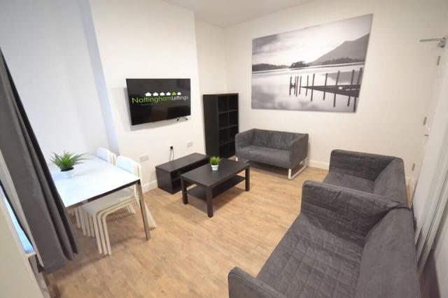 6 bed house — Dale Street, City Centre