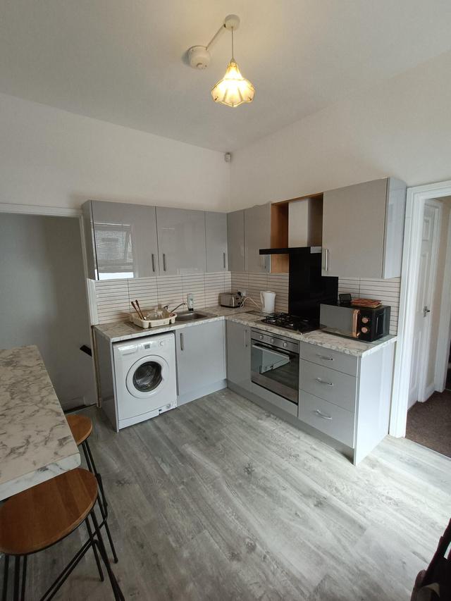 3 bed apartment — Shoreham Street, Highfield