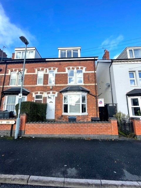 8 bed house — Gillott Road, Edgbaston