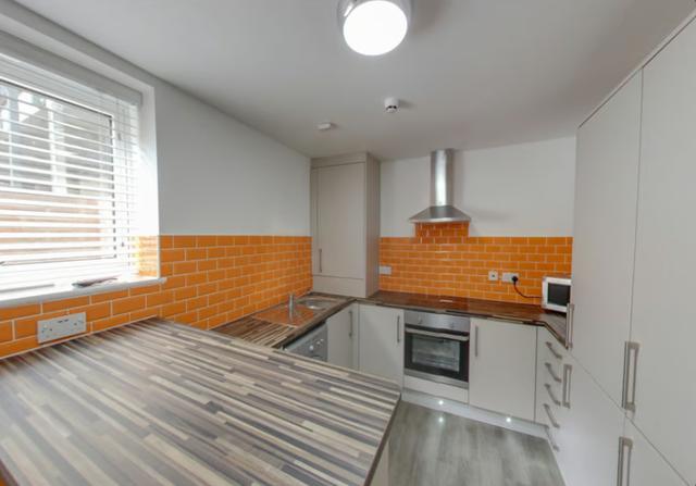 3 bed apartment — Clarendon Street, City Centre