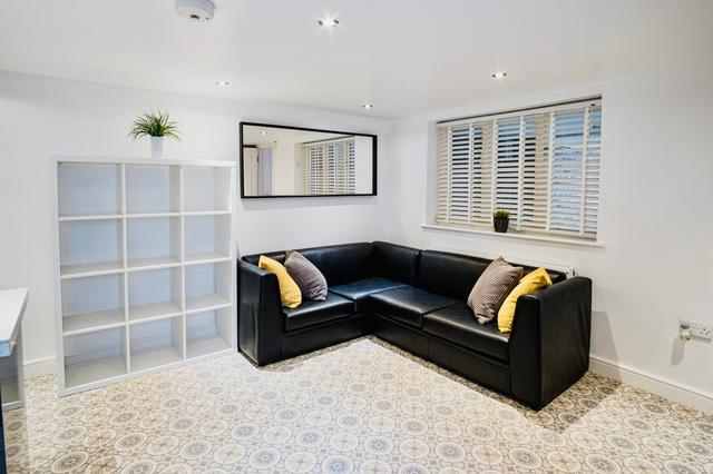 5 bed house — Dragwell, Kegworth
