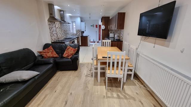 7 bed house — Dawlish Road, Selly Oak