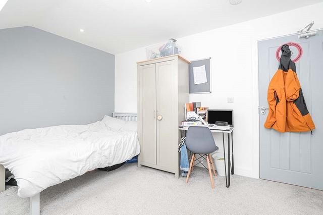 7 bed house — Cleveland Road, City Centre