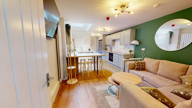 5 bed house — Teignmouth Road, Selly Oak
