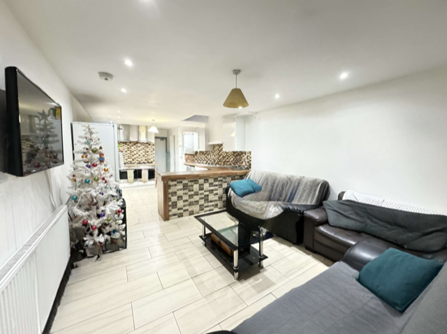 8 bed house — Luton Road, Selly Oak