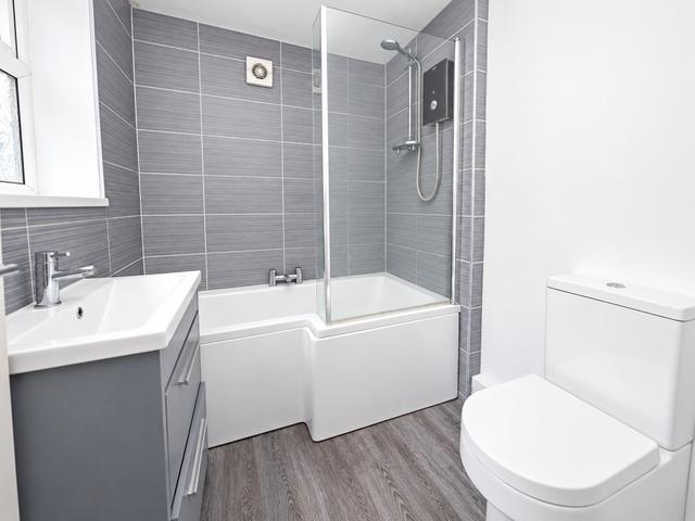 4 bed house — Boughey Road, Shelton