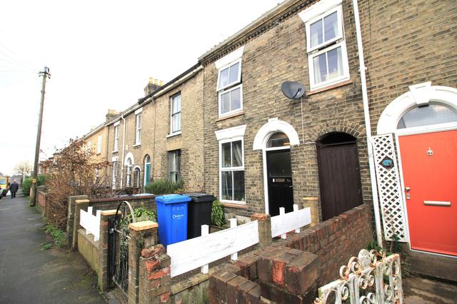 4 bed house — Cambridge Street, Golden Triangle