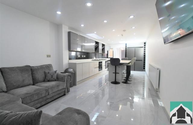 7 bed house — Dawlish Road, Selly Oak