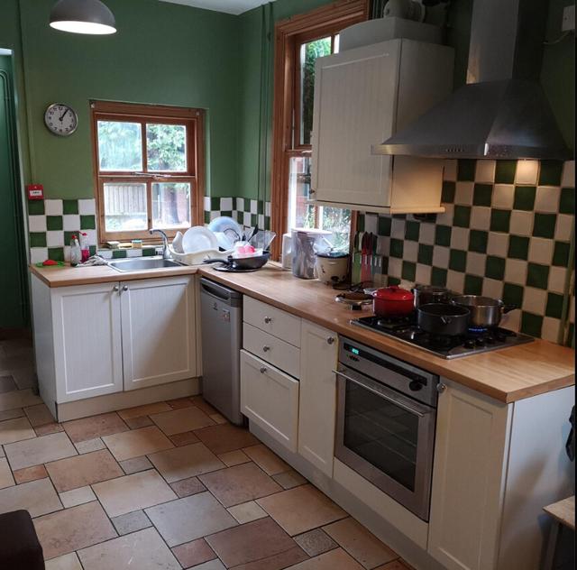 6 bed house — Brazil Street, Aylestone