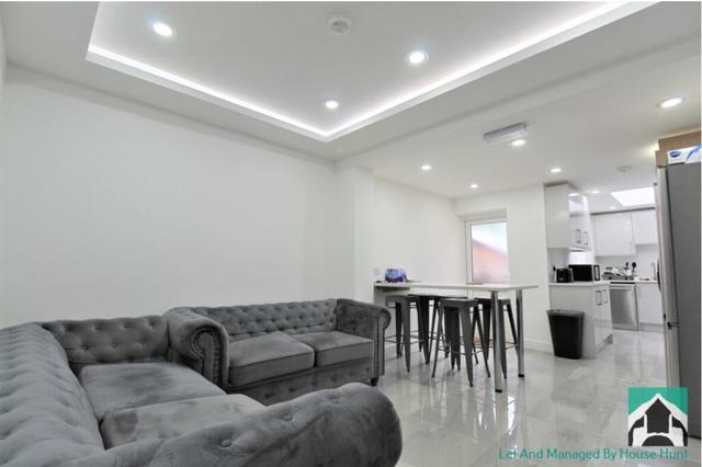 5 bed house — Tiverton Road, Selly Oak