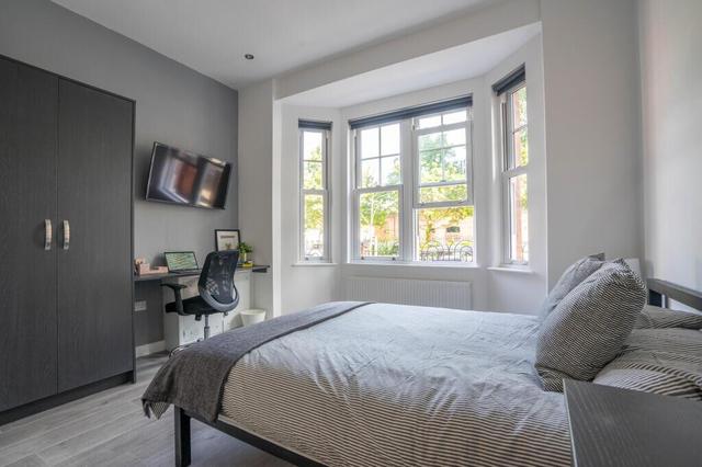 8 bed house — Severn Street, Highfields