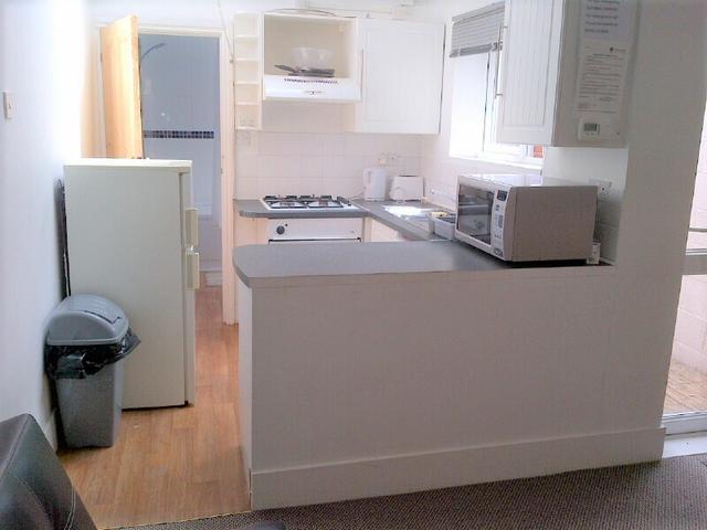 3 bed house — Oxford Road, Southsea