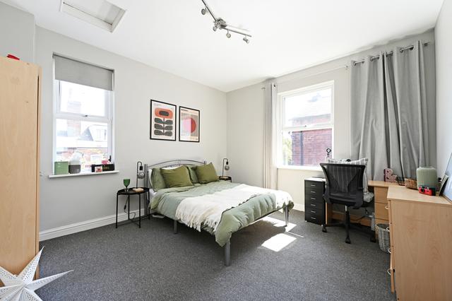 6 bed house — Brunswick Street, Broomhall