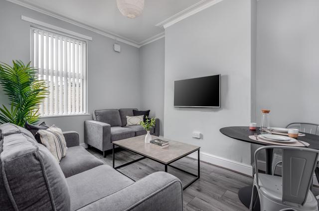 4 bed house — Cranborne Road, Wavertree