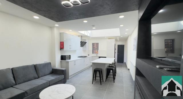 4 bed house — Dartmouth Road, Selly Oak