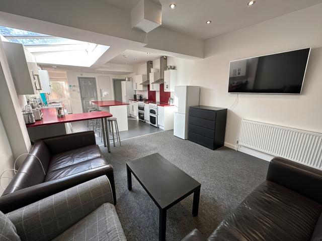 7 bed house — Dawlish Road, Selly Oak