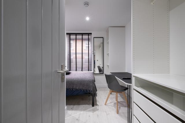 6 bed house — Portland Street, High Street