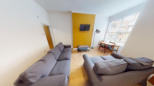 6 bed house — Blandford Gardens, City Centre