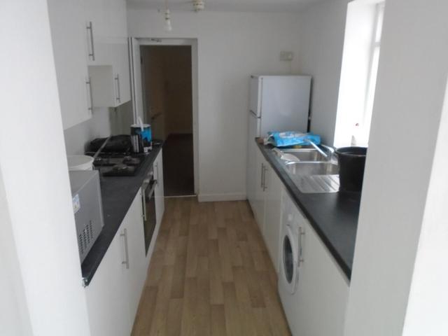 6 bed house — Margaret Street, City Centre