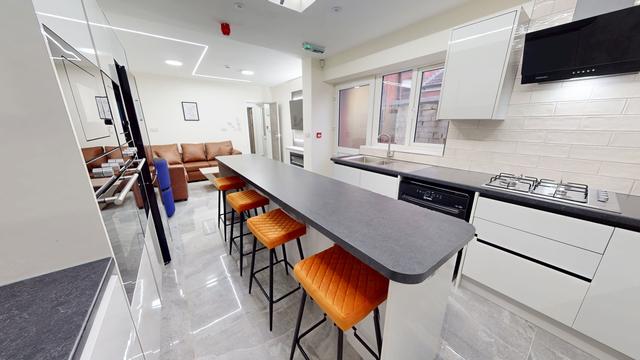 6 bed house — Tiverton Road, Selly Oak