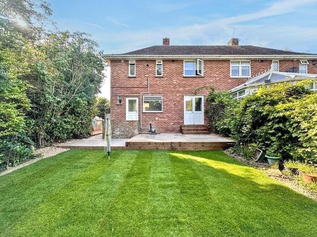 4 bed house — St. Mildreds Road, Three Score