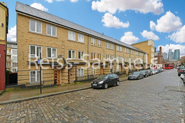 5 bed house — Ferry Street, Canary Wharf