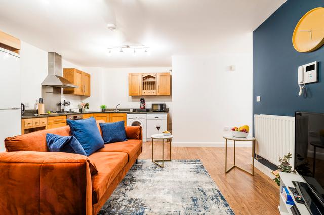 2 bed apartment — Brook Street, Darley