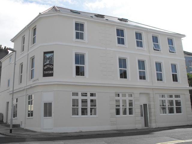 5 bed apartment — Kensington Road, Mutley Plain