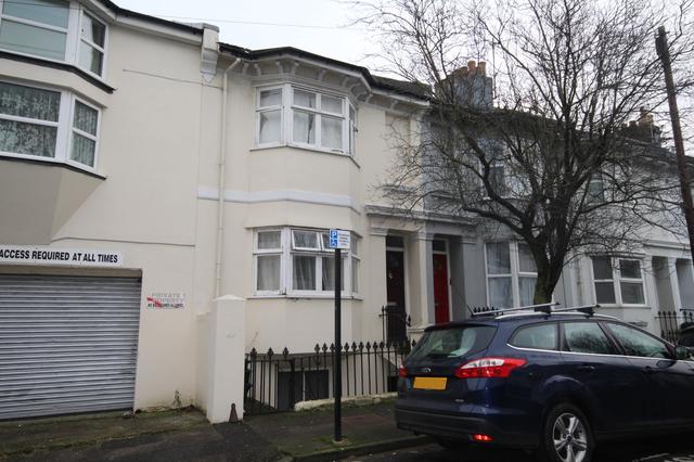 4 bed house — Newmarket Road, Lewes Road