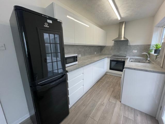 3 bed house — New Mill, Sketty