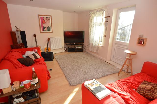 10 bed house — Headingley Mount, Headingley