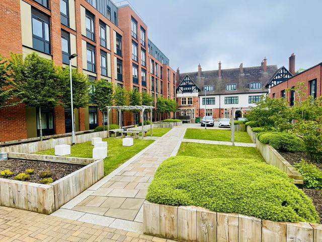 Eden Square — Stoney Stanton Road, Bishopsgate Green