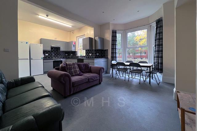 7 bed house — Kensington Terrace, Hyde Park
