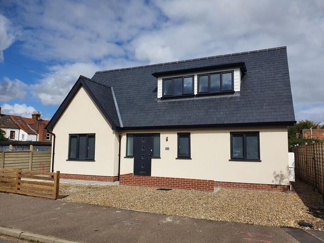 5 bed house — Leopold Road, Golden Triangle