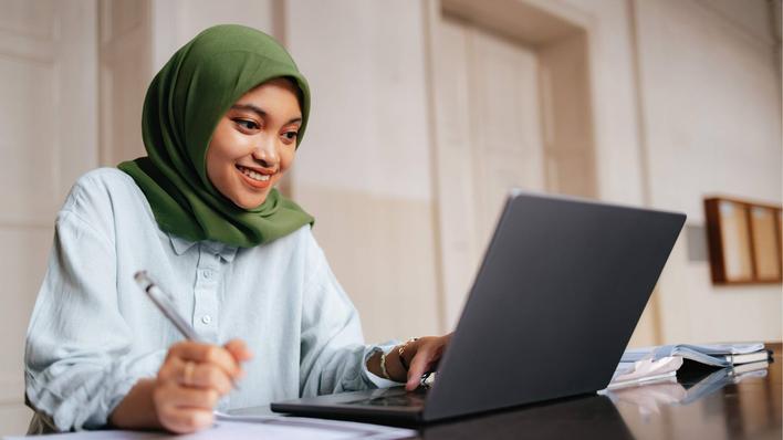 A Guide to Finding a UK Guarantor as an International Student