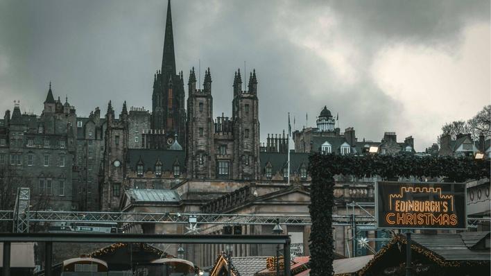 Christmas in Edinburgh: A Student’s Guide to Winter Wonderland!