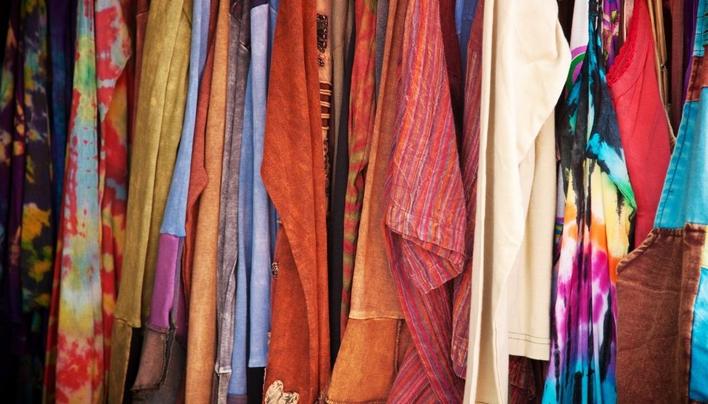 Here's Your Guide on How to Recycle Your Old Clothes and Find New Ones…