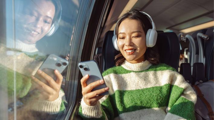 The Best SIM Card in the UK for International Students