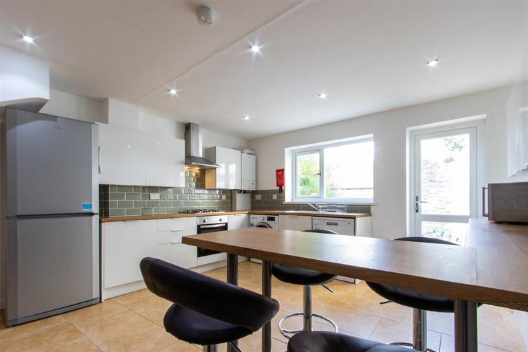 Crwys Place, Cathays, Cardiff, CF24 4NS