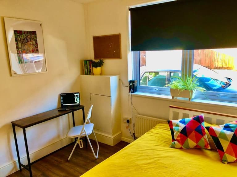 Queen Anne Street, Shelton, Stoke-on-Trent, ST4 2EQ